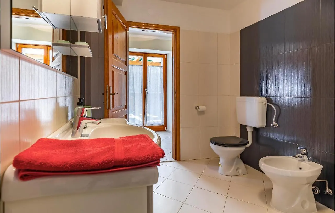 Сasa de vacaciones Pet Friendly Home In Medulin With Wifi